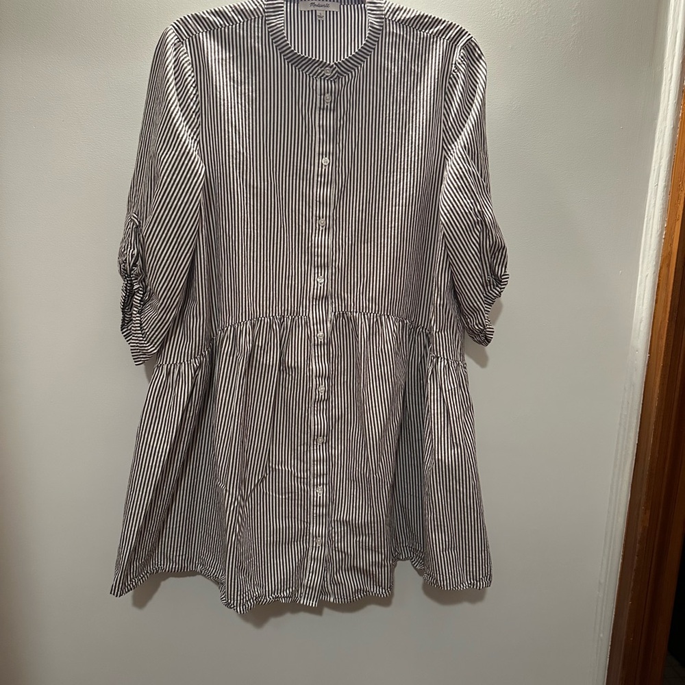 Madewell size L gray & white Striped Button-Down Tunic Dress